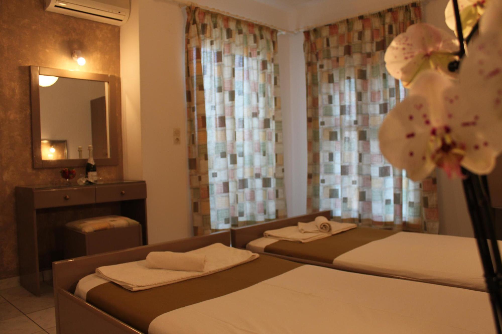 Silver Sun Studios & Apartments Malia  Exterior photo